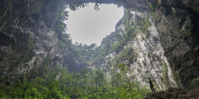 Asian territorium lockar medvetet turister: Son Dong Cave, Vietnam