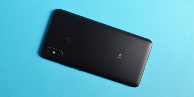 recension Xiaomi Mi Max 3: Baksida