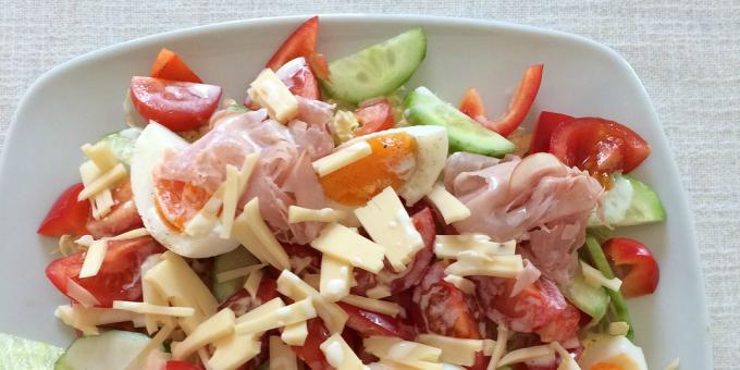 Sallad med kalkon skinka