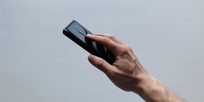 Xiaomi Mi 9T Pro: ett finger på kameran